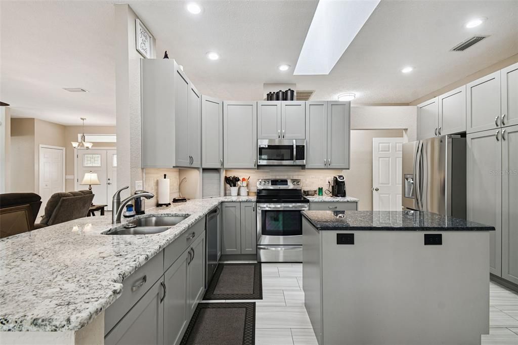 En Venta: $489,000 (3 camas, 2 baños, 2123 Pies cuadrados)