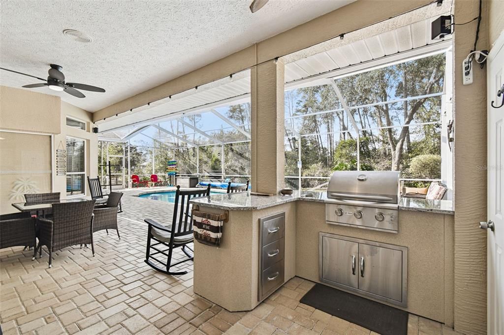 En Venta: $489,000 (3 camas, 2 baños, 2123 Pies cuadrados)