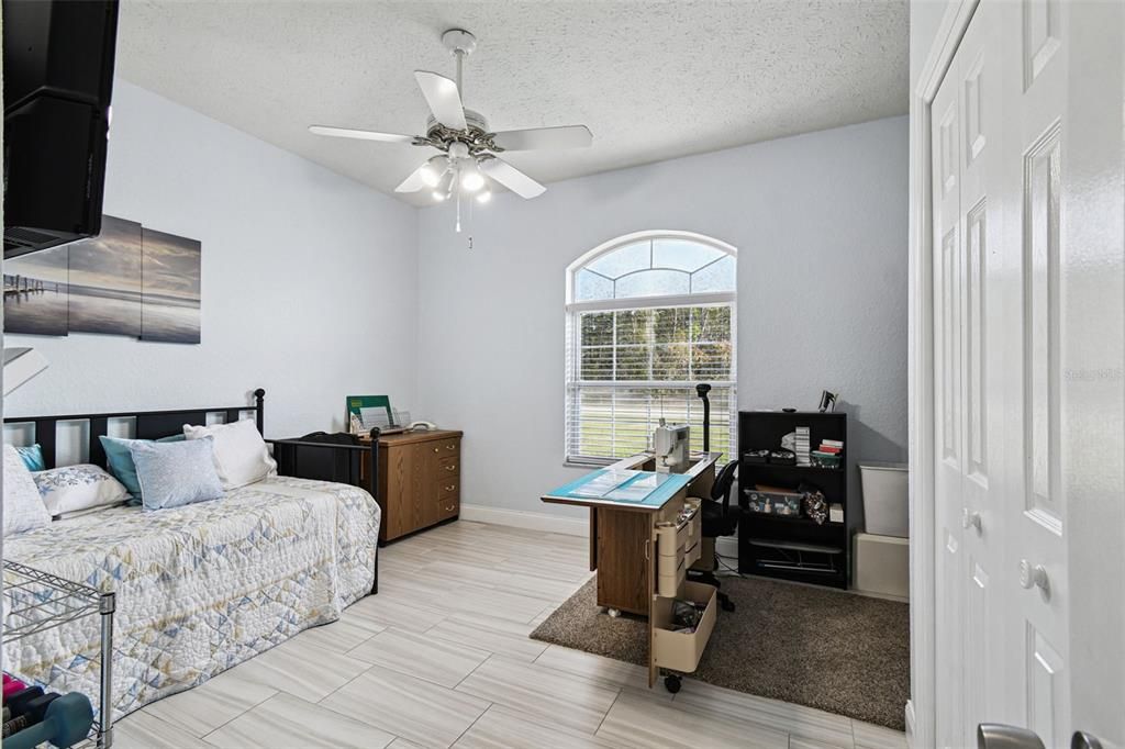 En Venta: $489,000 (3 camas, 2 baños, 2123 Pies cuadrados)