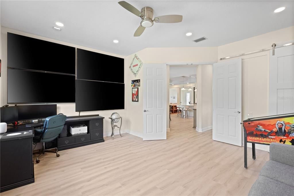 For Sale: $1,100,000 (4 beds, 3 baths, 2795 Square Feet)