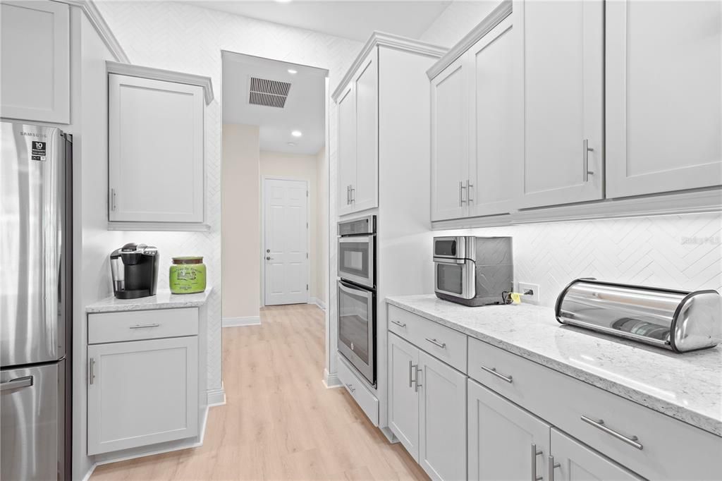 For Sale: $1,100,000 (4 beds, 3 baths, 2795 Square Feet)