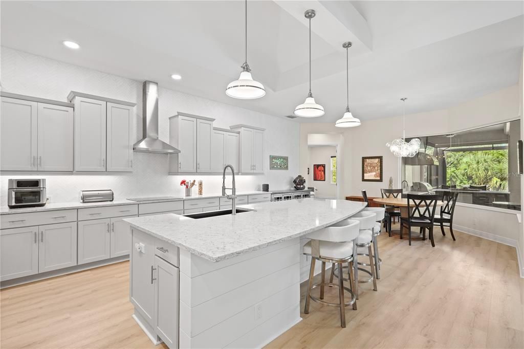 For Sale: $1,100,000 (4 beds, 3 baths, 2795 Square Feet)