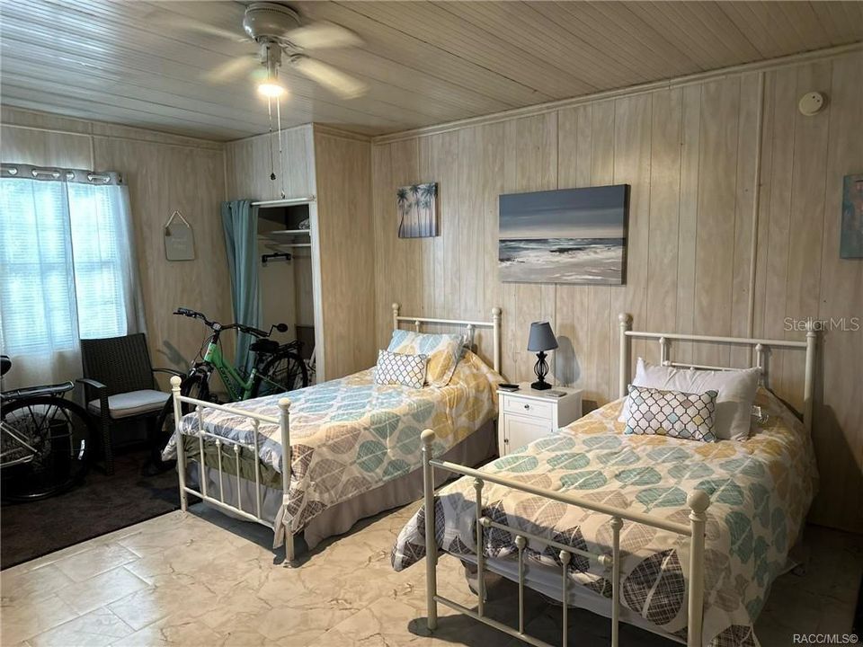 На продажу: $330,000 (2 спален, 2 ванн, 1604 Квадратных фут)