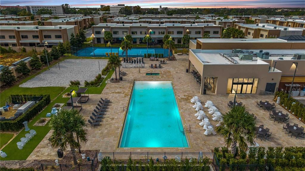 For Sale: $499,000 (4 beds, 4 baths, 2356 Square Feet)