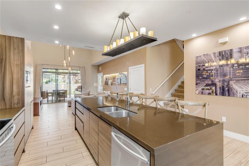 For Sale: $499,000 (4 beds, 4 baths, 2356 Square Feet)