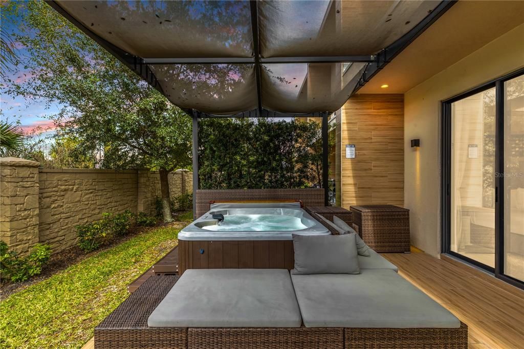 For Sale: $499,000 (4 beds, 4 baths, 2356 Square Feet)