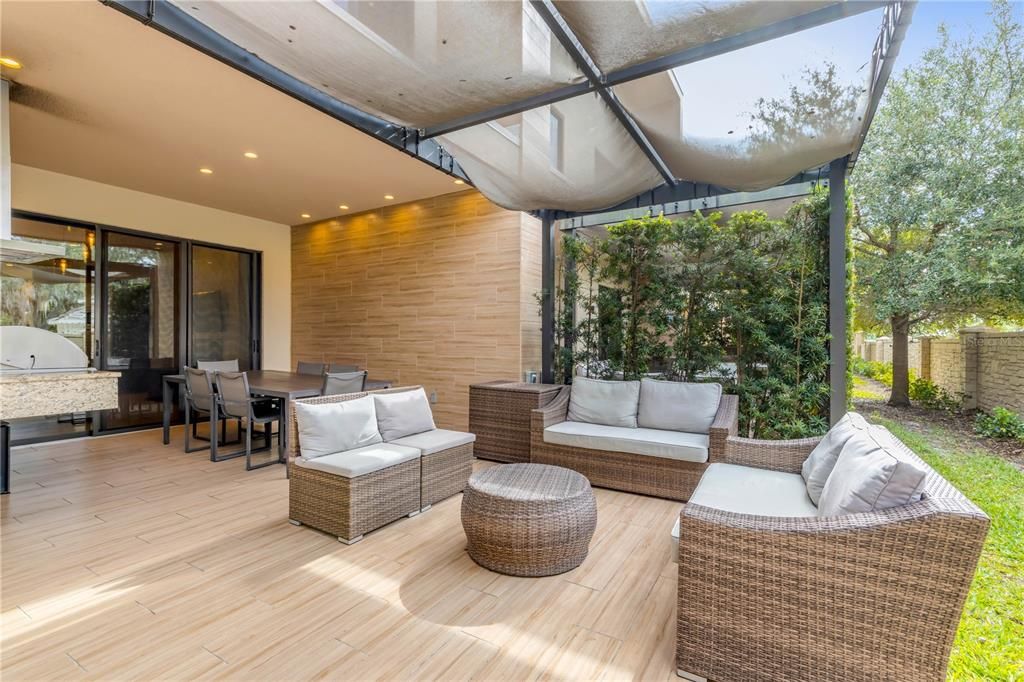 For Sale: $499,000 (4 beds, 4 baths, 2356 Square Feet)