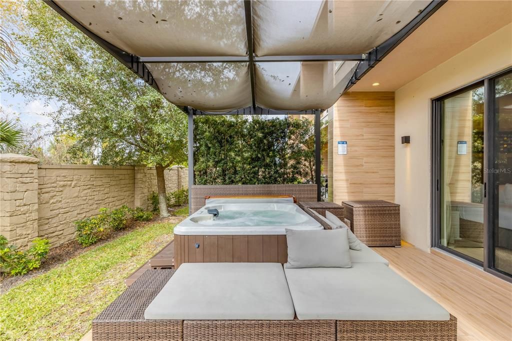 For Sale: $499,000 (4 beds, 4 baths, 2356 Square Feet)