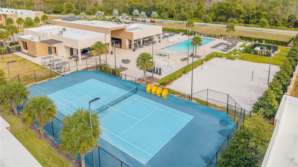 For Sale: $499,000 (4 beds, 4 baths, 2356 Square Feet)