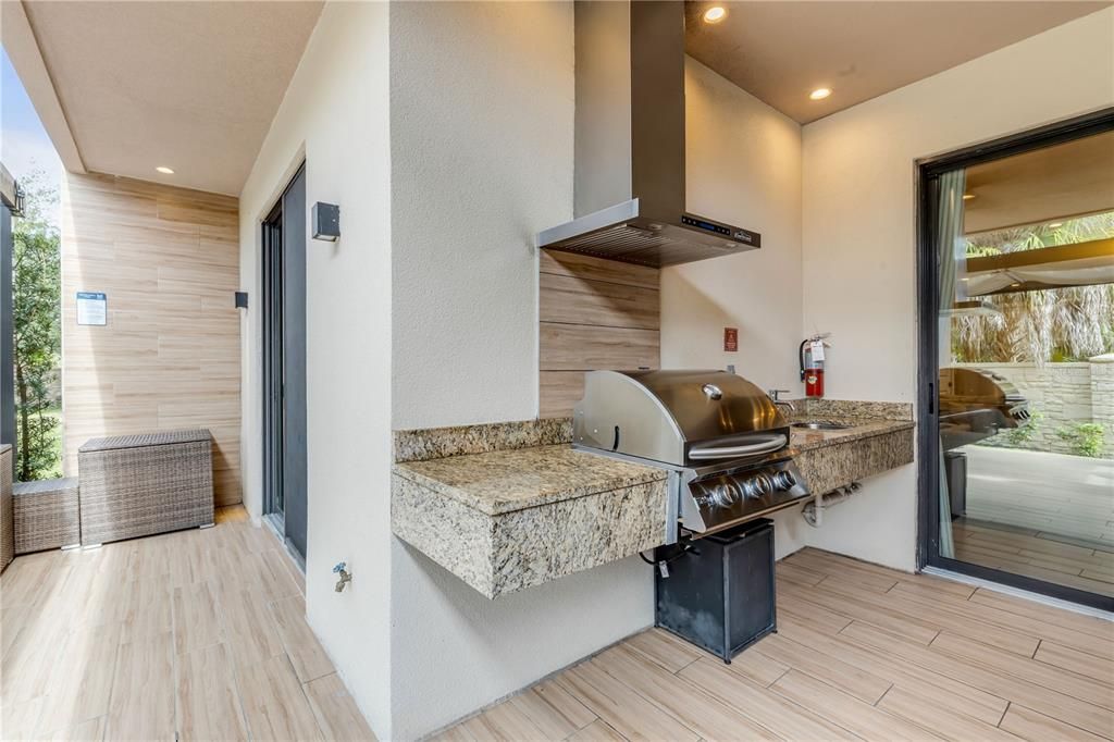 For Sale: $499,000 (4 beds, 4 baths, 2356 Square Feet)