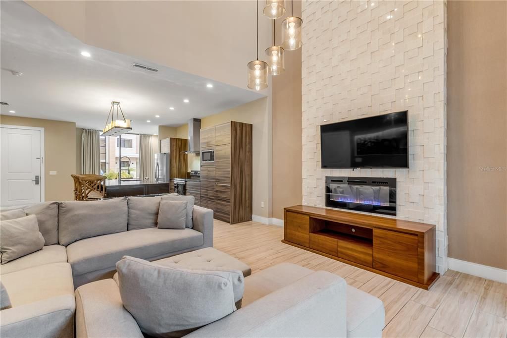 For Sale: $499,000 (4 beds, 4 baths, 2356 Square Feet)