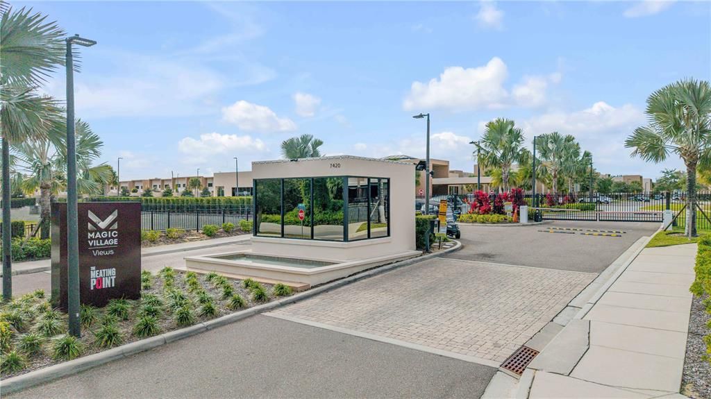 For Sale: $499,000 (4 beds, 4 baths, 2356 Square Feet)