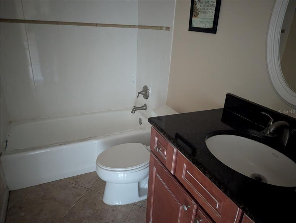 待售: $399,000 (2 贝兹, 2 浴室, 1053 平方英尺)