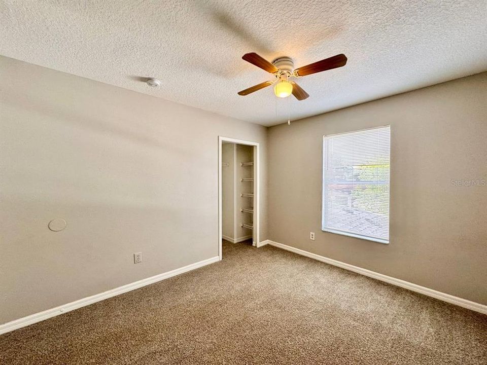 出租: $1,950 (3 贝兹, 2 浴室, 1365 平方英尺)