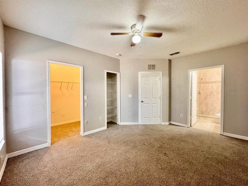 出租: $1,950 (3 贝兹, 2 浴室, 1365 平方英尺)