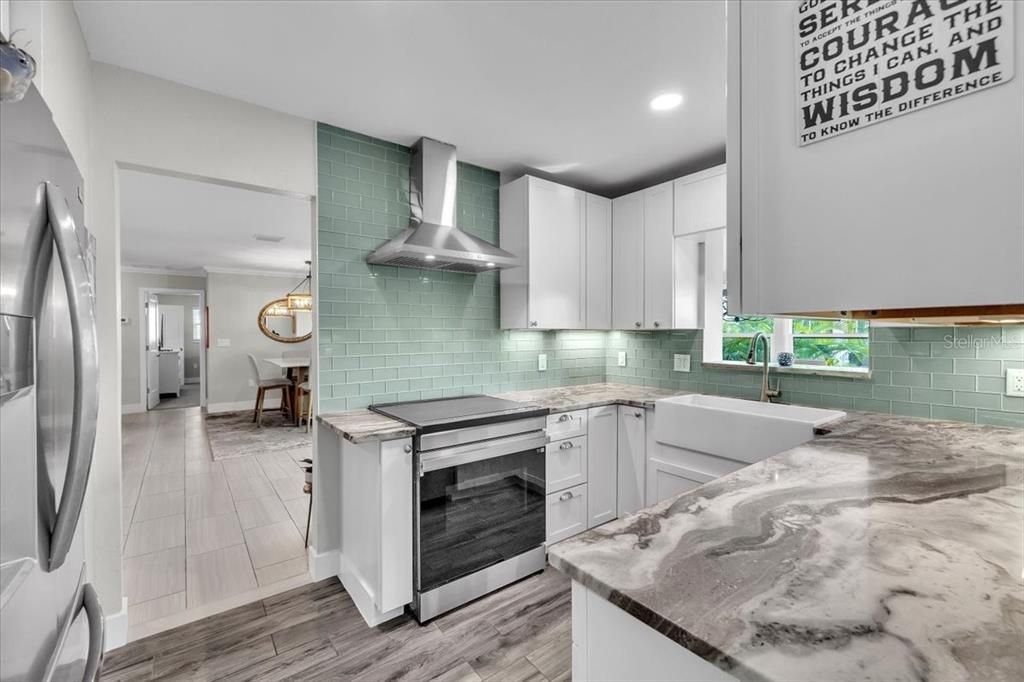 For Sale: $995,000 (3 beds, 2 baths, 1684 Square Feet)