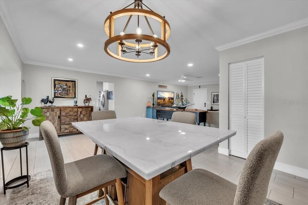 For Sale: $995,000 (3 beds, 2 baths, 1684 Square Feet)