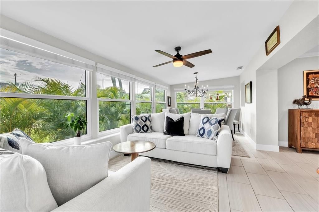 For Sale: $995,000 (3 beds, 2 baths, 1684 Square Feet)