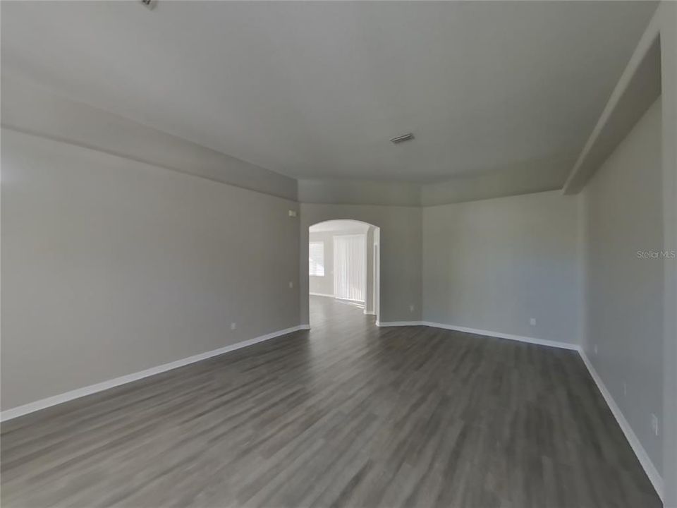 出租: $2,099 (3 贝兹, 2 浴室, 1986 平方英尺)