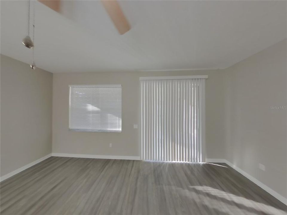 出租: $2,099 (3 贝兹, 2 浴室, 1986 平方英尺)