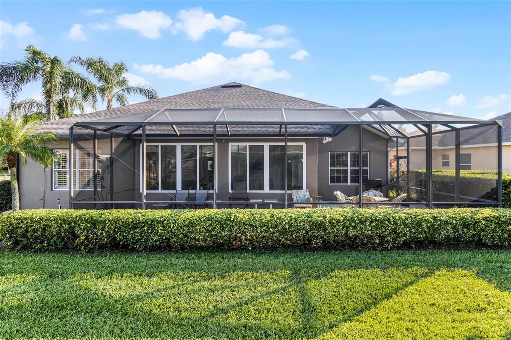 En Venta: $389,000 (3 camas, 2 baños, 2400 Pies cuadrados)