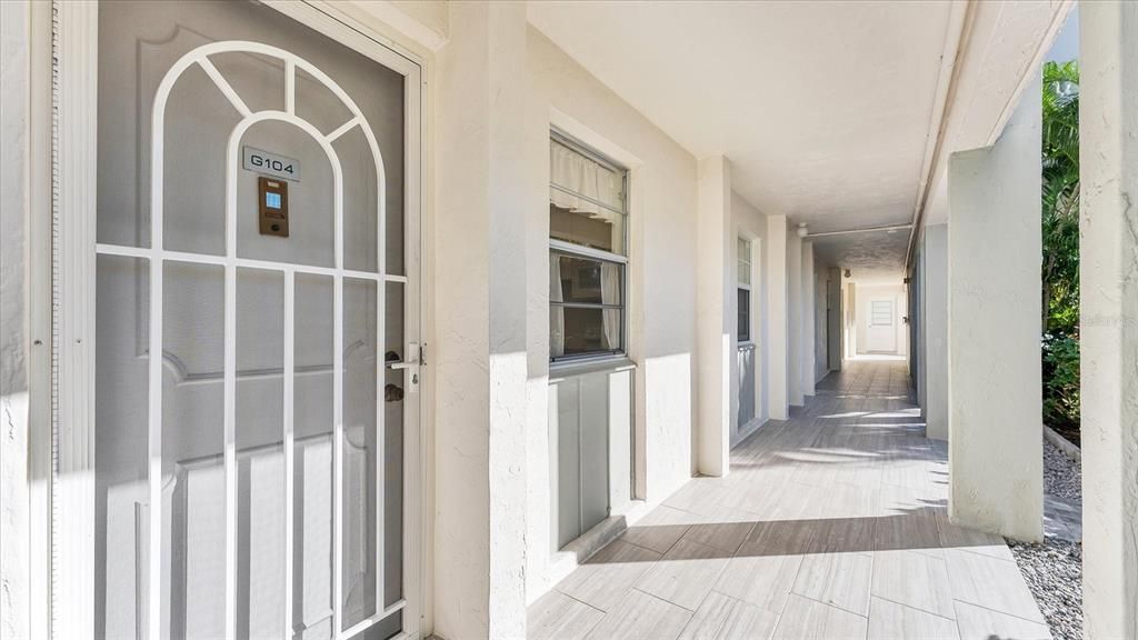 En Venta: $480,000 (2 camas, 2 baños, 1072 Pies cuadrados)