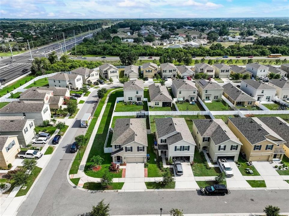 En Venta: $375,000 (5 camas, 3 baños, 2522 Pies cuadrados)