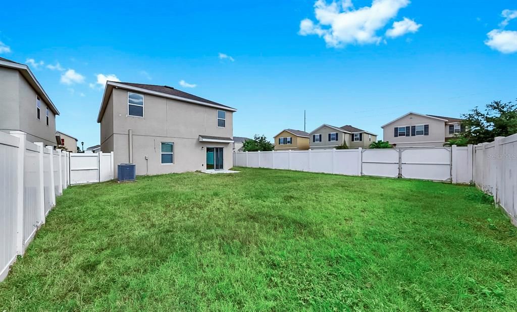 En Venta: $375,000 (5 camas, 3 baños, 2522 Pies cuadrados)