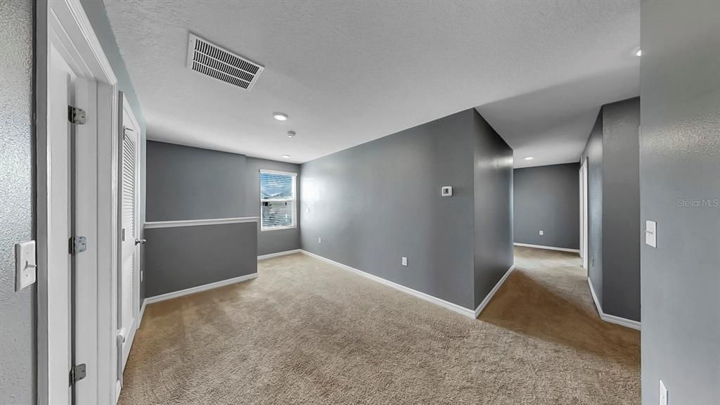 En Venta: $375,000 (5 camas, 3 baños, 2522 Pies cuadrados)