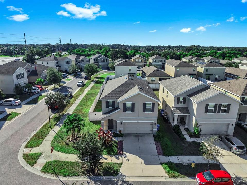 En Venta: $375,000 (5 camas, 3 baños, 2522 Pies cuadrados)