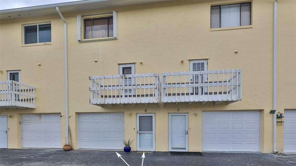 На продажу: $300,000 (2 спален, 2 ванн, 1536 Квадратных фут)