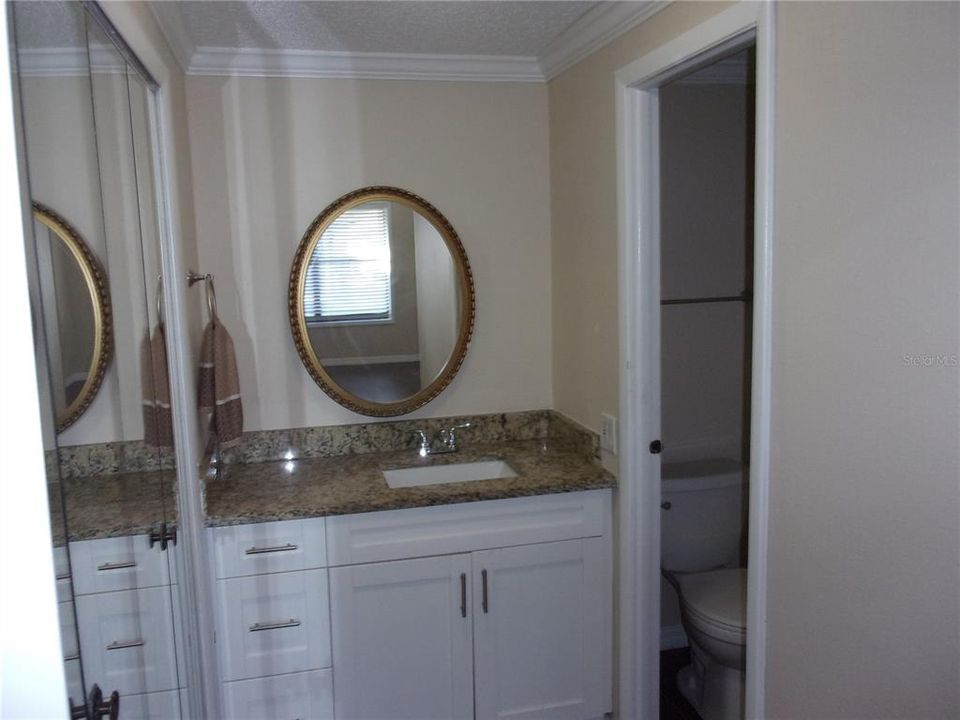 В аренду: $1,650 (2 спален, 2 ванн, 1005 Квадратных фут)