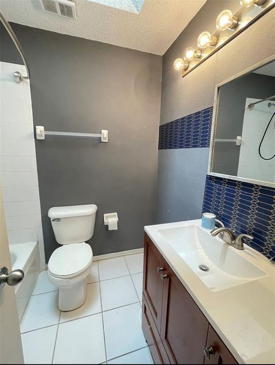 В аренду: $2,000 (3 спален, 2 ванн, 1485 Квадратных фут)