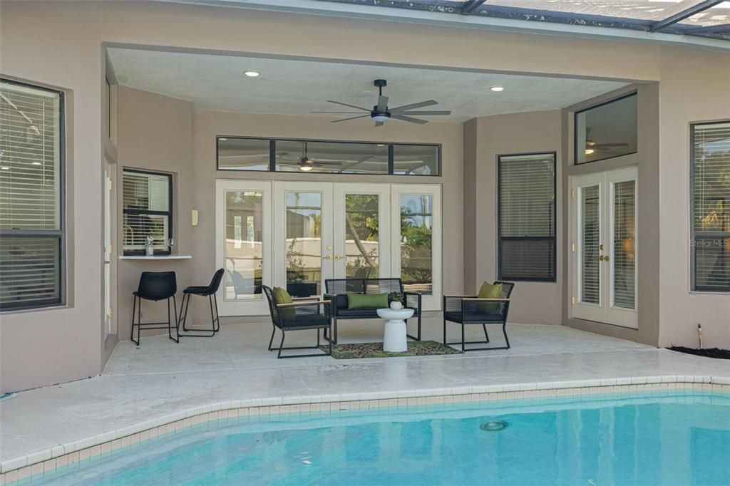 For Sale: $964,700 (4 beds, 2 baths, 2792 Square Feet)