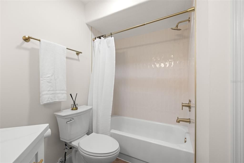 For Sale: $964,700 (4 beds, 2 baths, 2792 Square Feet)