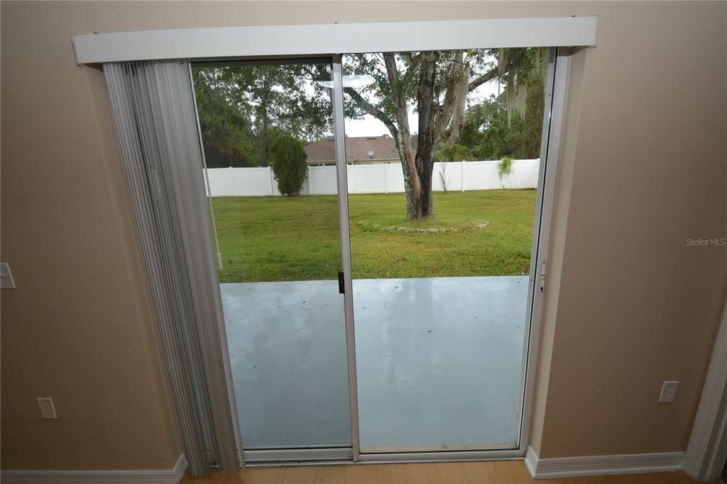 В аренду: $1,950 (3 спален, 2 ванн, 1619 Квадратных фут)