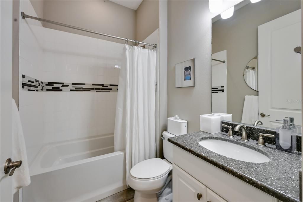 На продажу: $1,199,000 (3 спален, 3 ванн, 2311 Квадратных фут)