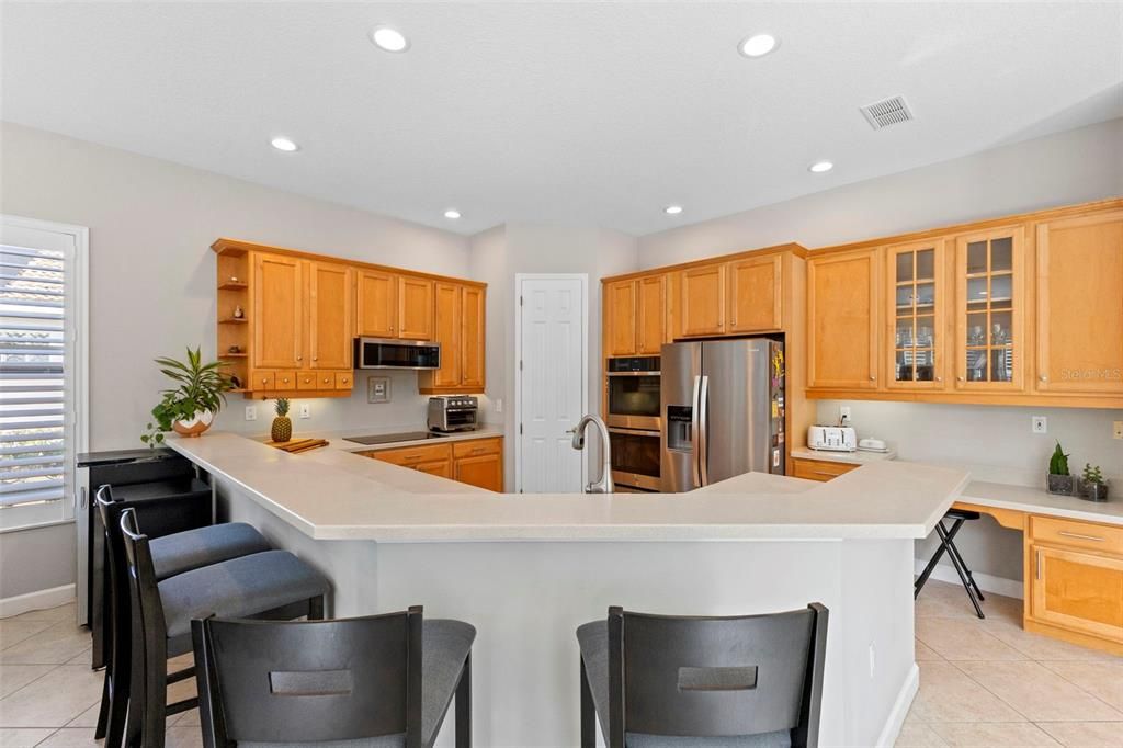 待售: $715,000 (3 贝兹, 2 浴室, 2634 平方英尺)