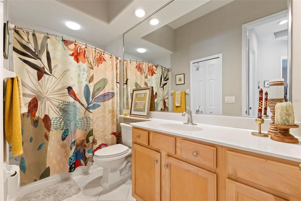 待售: $715,000 (3 贝兹, 2 浴室, 2634 平方英尺)