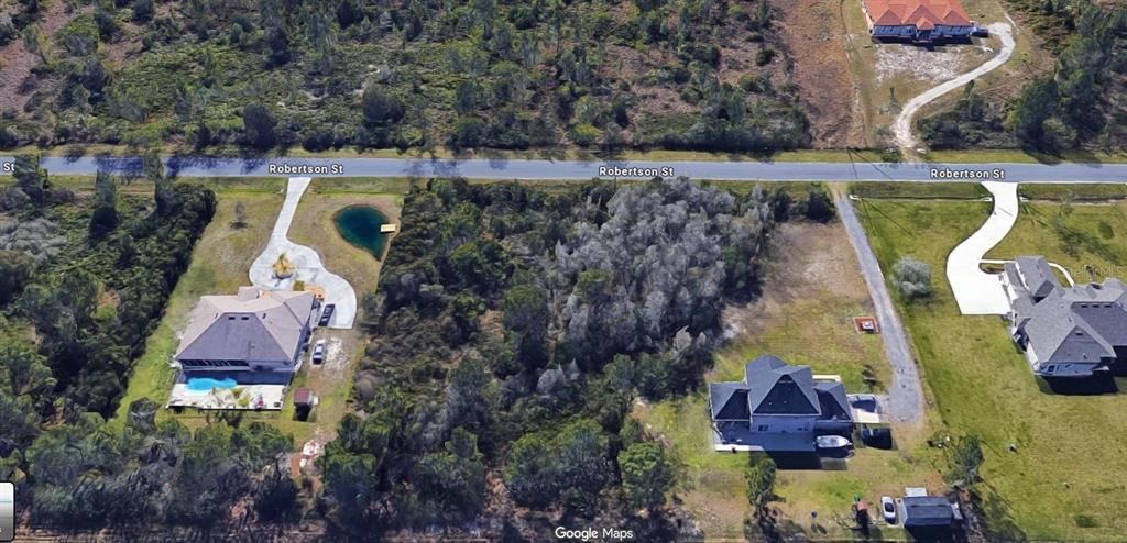 На продажу: $120,000 (1.57 acres)