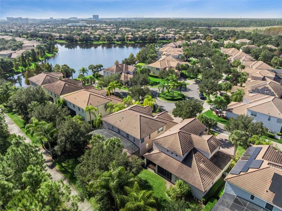 En Venta: $995,000 (4 camas, 3 baños, 3454 Pies cuadrados)