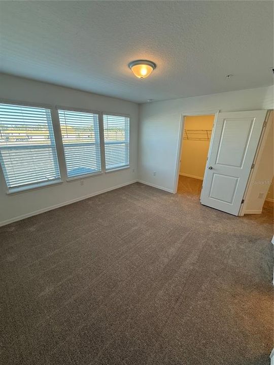 En Renta: $2,500 (3 camas, 2 baños, 1652 Pies cuadrados)