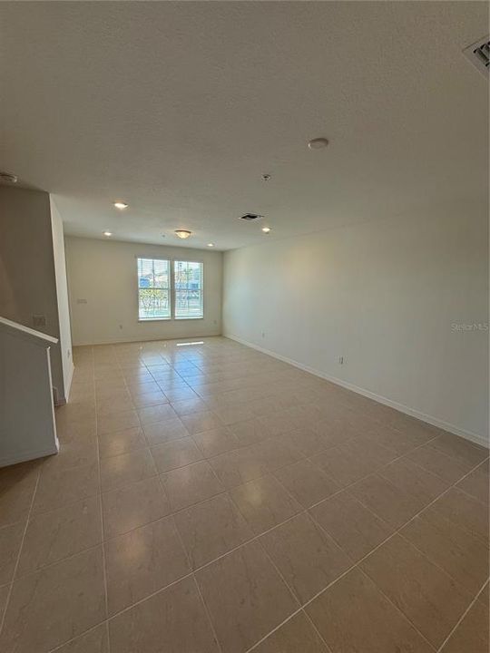 En Renta: $2,500 (3 camas, 2 baños, 1652 Pies cuadrados)