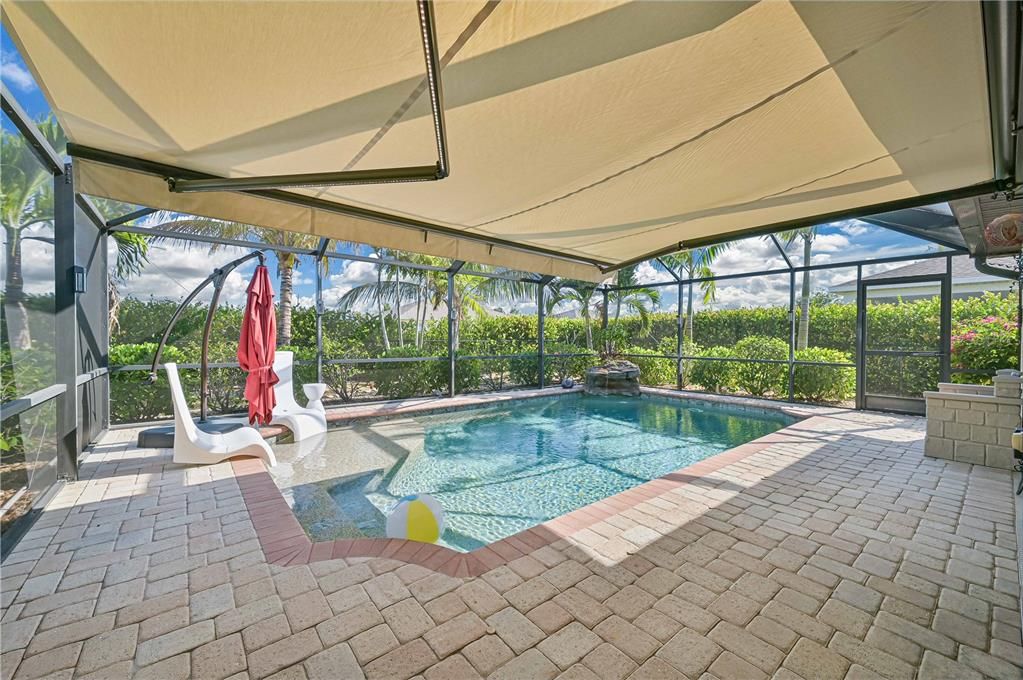 На продажу: $390,000 (3 спален, 2 ванн, 1888 Квадратных фут)