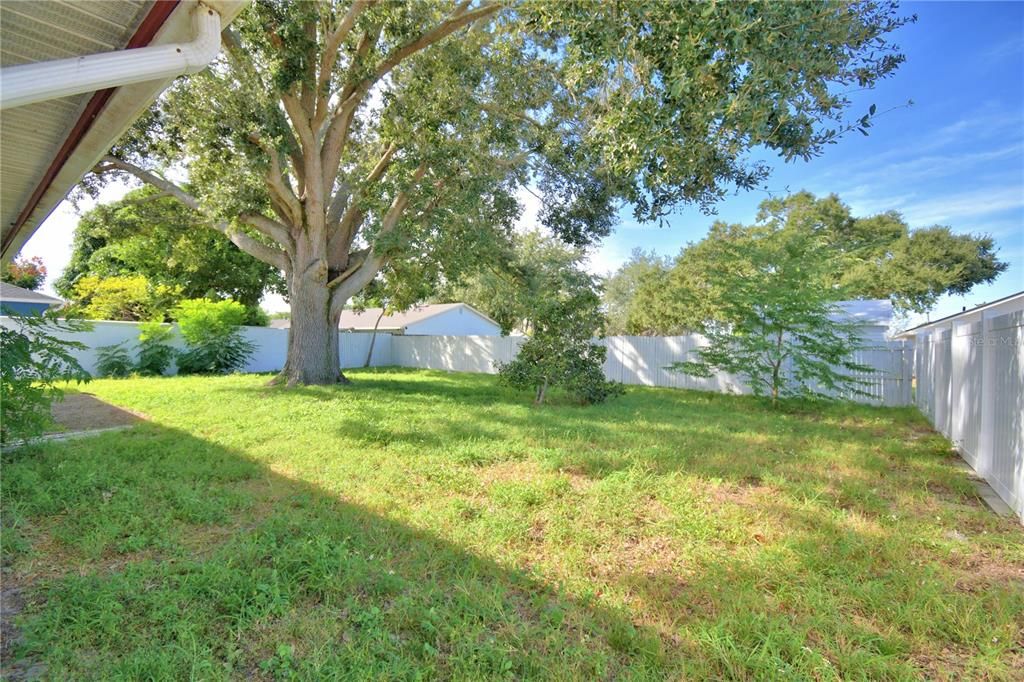 En Venta: $225,000 (2 camas, 2 baños, 1391 Pies cuadrados)