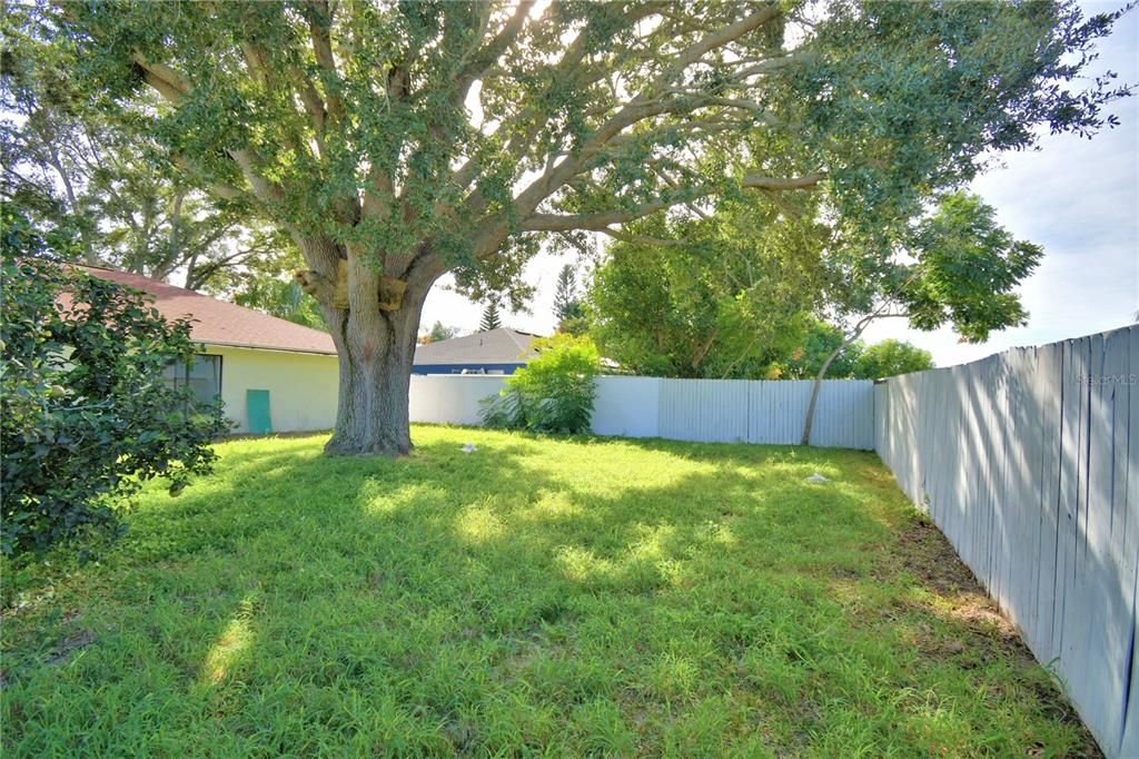 En Venta: $225,000 (2 camas, 2 baños, 1391 Pies cuadrados)