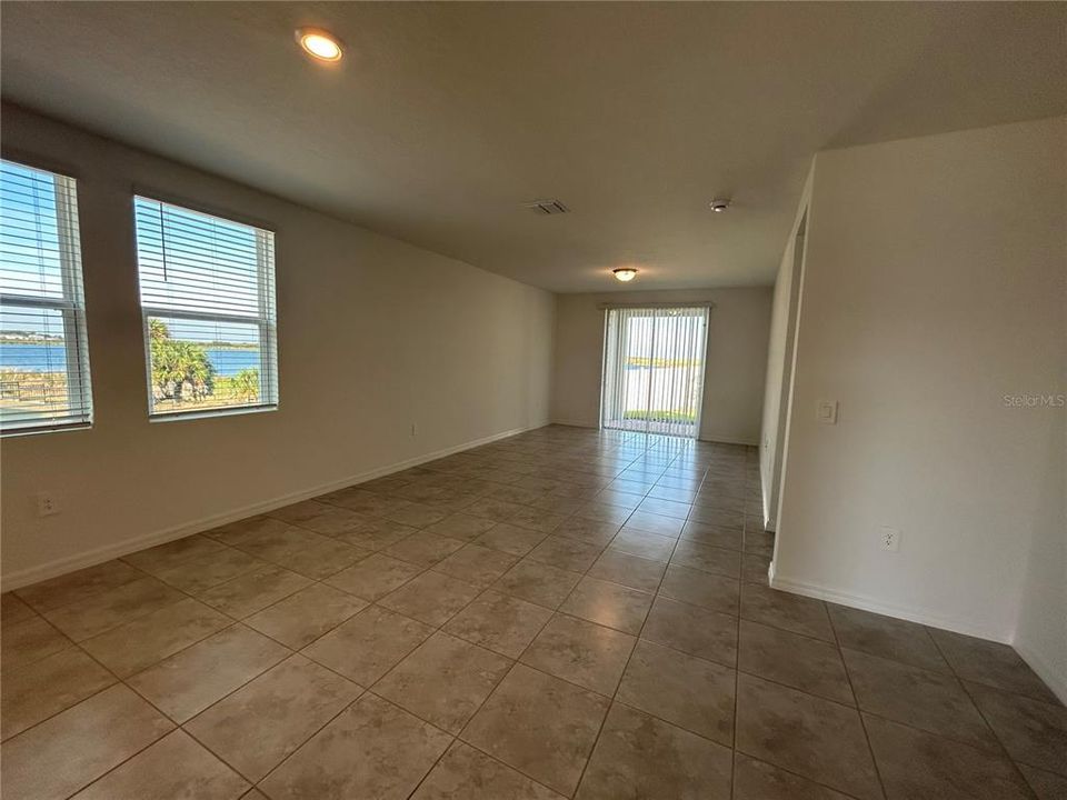 В аренду: $2,100 (3 спален, 2 ванн, 1692 Квадратных фут)