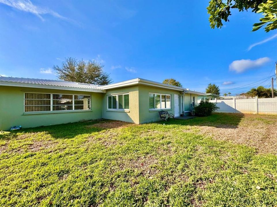 出租: $2,600 (3 贝兹, 2 浴室, 1742 平方英尺)