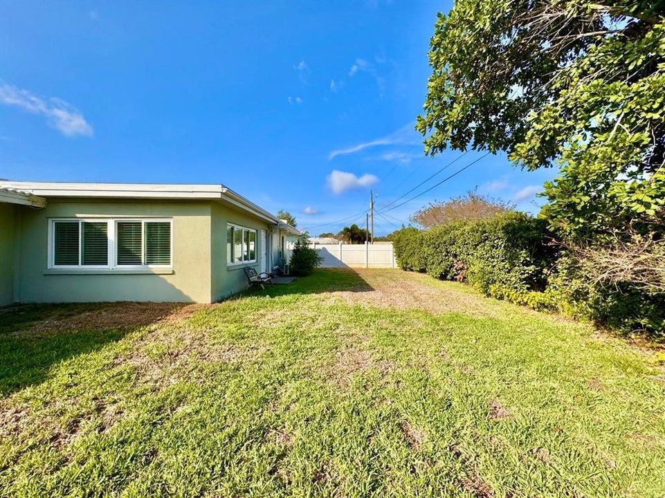 出租: $2,600 (3 贝兹, 2 浴室, 1742 平方英尺)