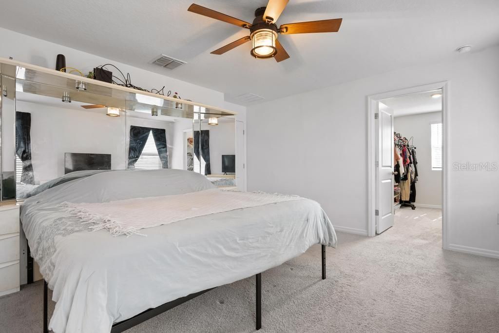 待售: $435,000 (4 贝兹, 2 浴室, 2248 平方英尺)